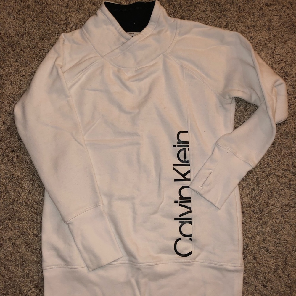 Calvin Klein sweatshirt